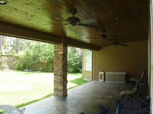 3-houston-covered-patio-32